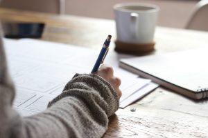 classroom-apprentice-pen-pencil-desk-office-300x200.jpg