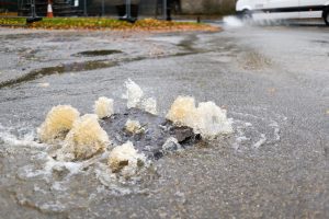 manhole-cover-overflow-300x200.jpg