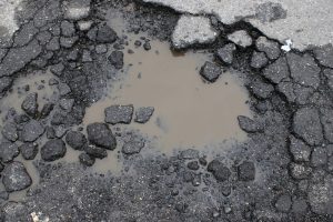 transport_road_pothole_01_071101-300x200.jpg
